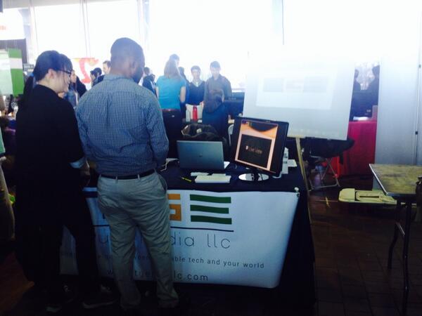 LearnForGlass's tweet image. Had a great day showcasing #TGEMultiMedia and #Learnforglass at #nytechday!!