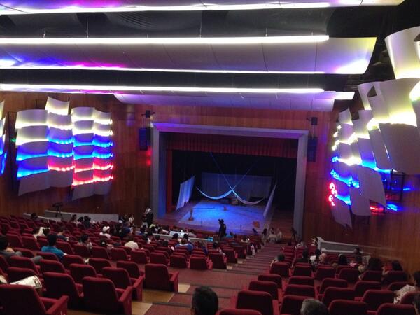 InternautaSocia's tweet image. Felicitaciones a @jorgerpsuv y a @JacquelinePSUV por esta joya de teatro para el pueblo #FTC2014 #SoloEnSocialismo