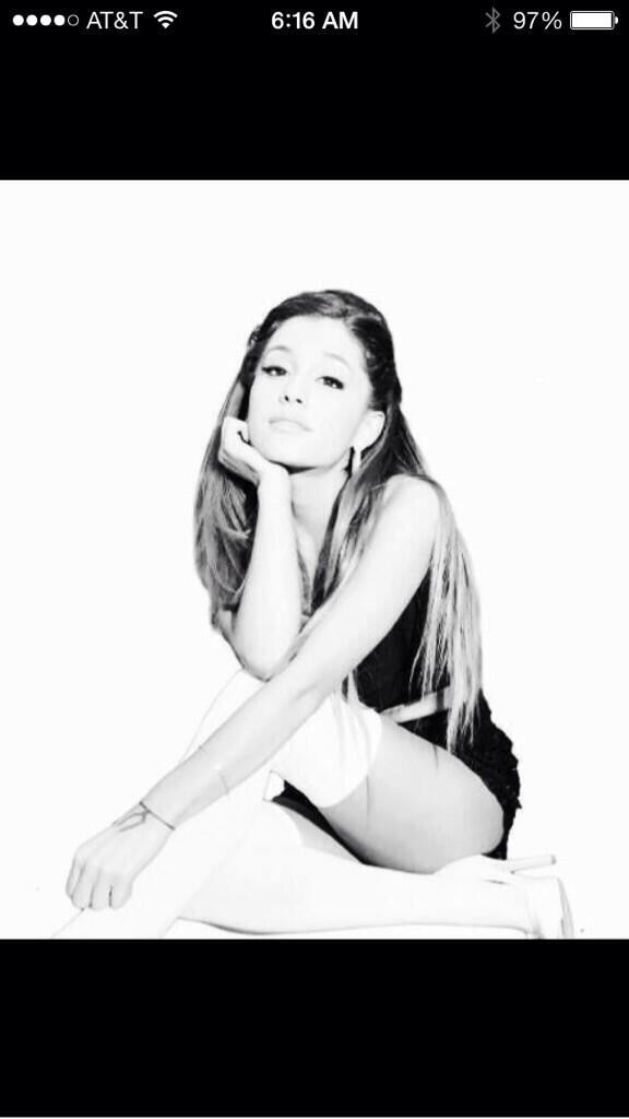 agsbloodline's tweet image. RT For Ariana Grande
#3DaysUntilProblem 
smarturl.it/ArianaProblemiT