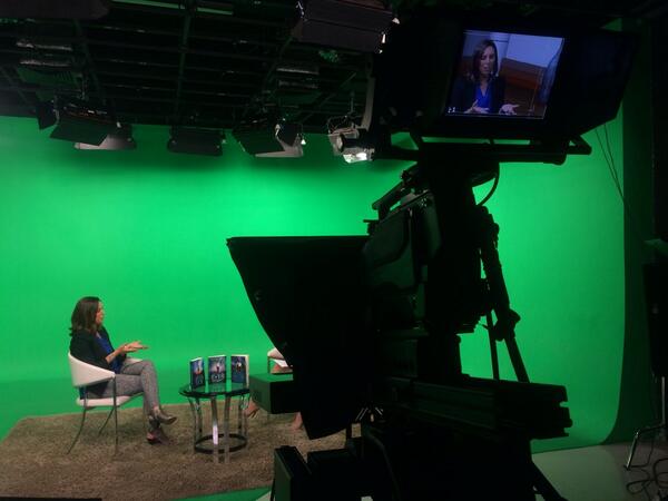 nbsalert's tweet photo. @rossibooks on #SolarDaybreak. http://t.co/E2oJUoXQGE