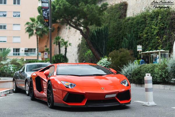 DMCtuning's tweet photo. @LucaCastaldini captured our DMC Aventador! http://t.co/glC4LvR5qW