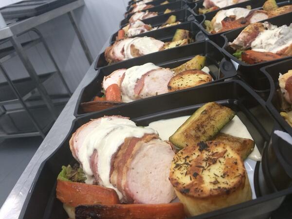 Pancetta chicken with fondant potato veg and sage sauce getting trayed up #gourmet food
