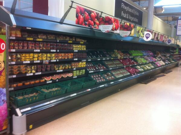 Great standards ready for another busy day <a href="/headcaseymike/">Mike Casey-Head</a>  <a href="/NicolaMcGuinnes/">Nicola Mcguinness</a>