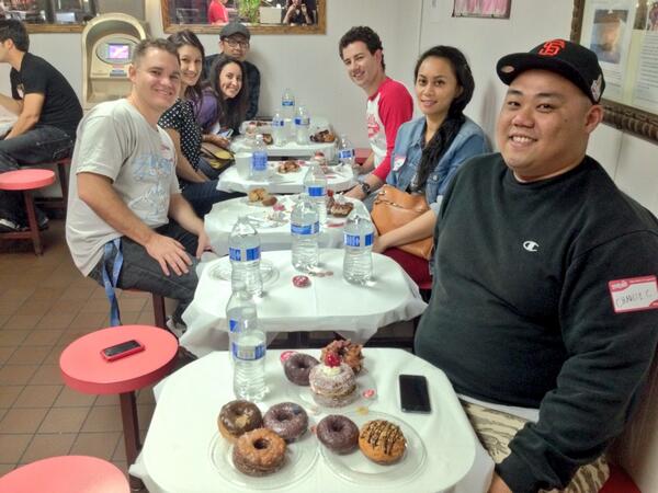 YelpOC's tweet photo. #DonutsfordDnner, a novel concept for most, a reality for those @ the @FriendlyDonuts #IYE! http://t.co/HlZfwiNel8 http://t.co/Z5a9f72nxu