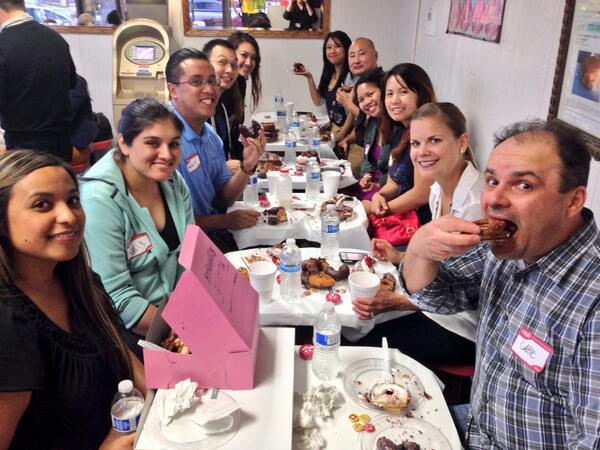 YelpOC's tweet photo. #DonutsfordDnner, a novel concept for most, a reality for those @ the @FriendlyDonuts #IYE! http://t.co/HlZfwiNel8 http://t.co/Z5a9f72nxu