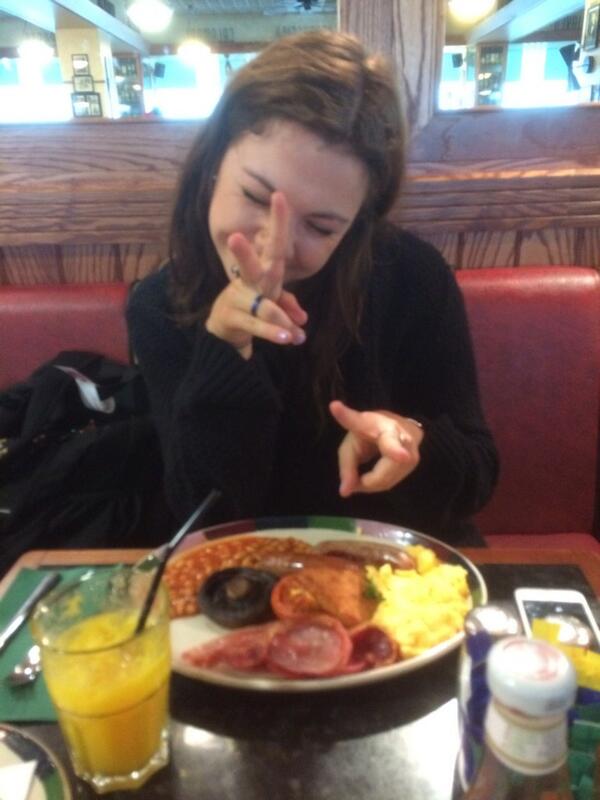 dazzgedd73's tweet image. Off to #CheerleadingWorlds2014  leaving soon to head to #usa #unityallstars