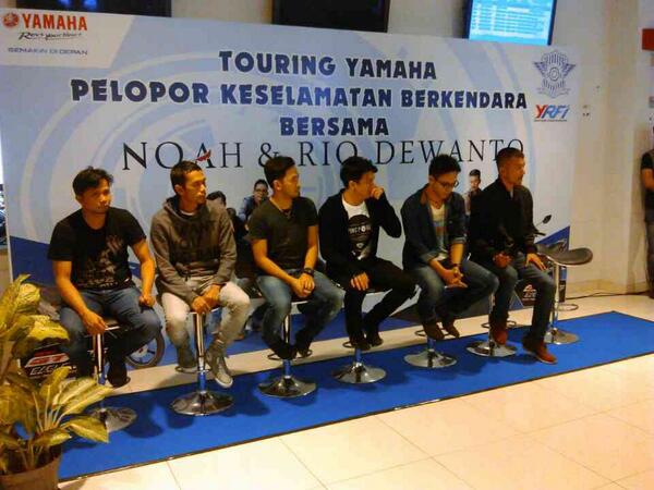 Press.conf dulu yuk! sebelum kita berangkat konvoi di Gianyar, Bali..