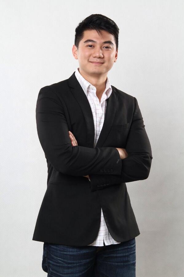 BSG_2014's tweet photo. Chef Arnold akan menemani dlm Talkshow slm kurang lebih 1jam 😊 ayoo, siapa lg yng mau dftar Seminar hihi http://t.co/o7a9vJBony
