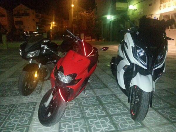 AngeliyoOrtiz's tweet photo. Ya viernes y esta tardr de moteo por ahi con @imDamZ1 @Alvarouuh @Peedro_2396 @JuanFran_15 @JCAK97 http://t.co/VIydYac9SH