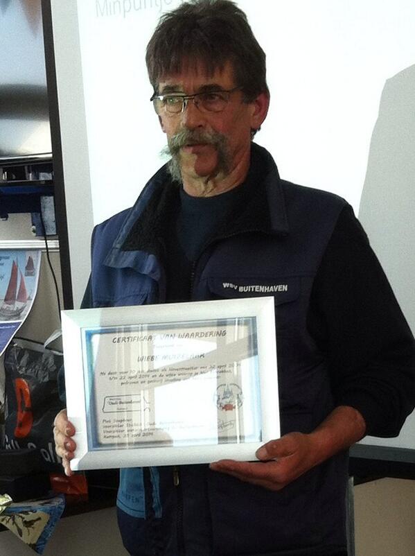 Wiebe Muizelaar gefeliciteerd met 10 jr Havenmeesterschap van WSV De Buitenhaven in #Kampen!Zr gewaardeerd gastheer!