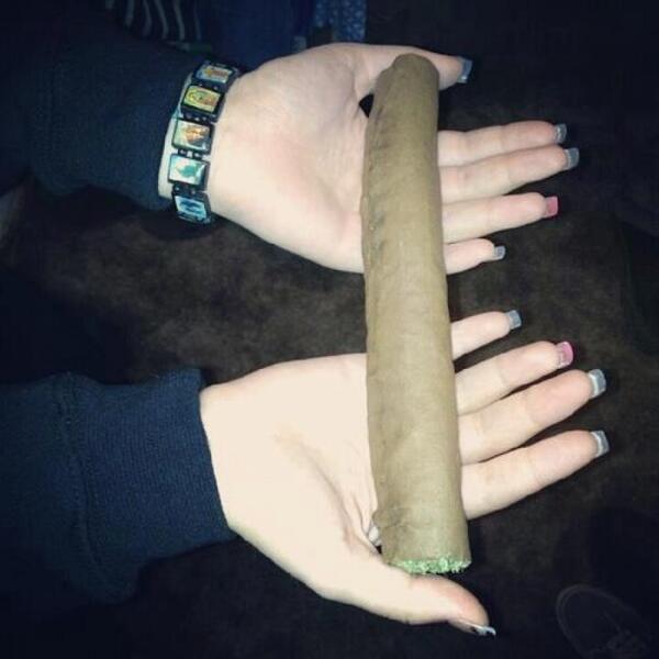 GrowLandiaOFI's tweet photo. Esto es lo que quiere la mayoría de #consumidores de #marihuana (#ENCUESTA) - http://t.co/MYpW7FtSXA http://t.co/FGwVxEZ7o7