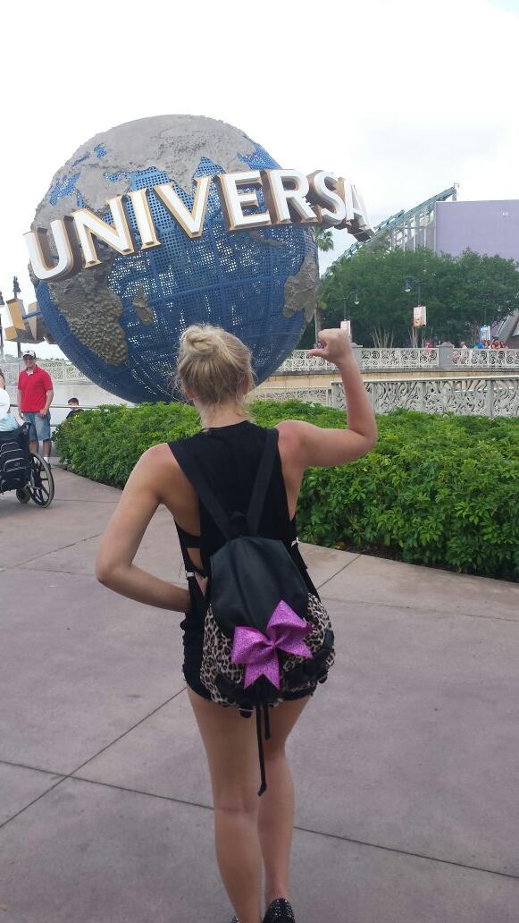 cheer_future's tweet image. Universal studios igår.