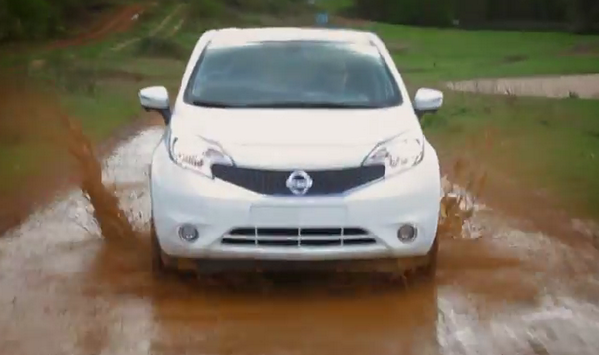 lavozdegalicia's tweet photo. Primer prototipo de un coche que no se ensucia (vídeo) http://t.co/ahMW8oznlu http://t.co/PXXc4teS9a