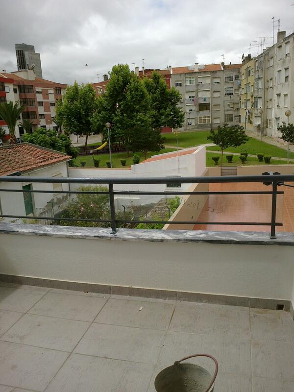 Serviços em Serrelharia civil acmcaixilharialisboa.com/es/producto/se…