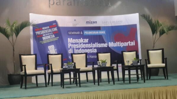 KBPII's tweet photo. RT @IkhsanModjo: Acara malam ini diskusi Buku Dr @jayadi72hanan Menakar Presidensialisme Multipartai di Indonesia. http://t.co/PEzcsyv0hZ