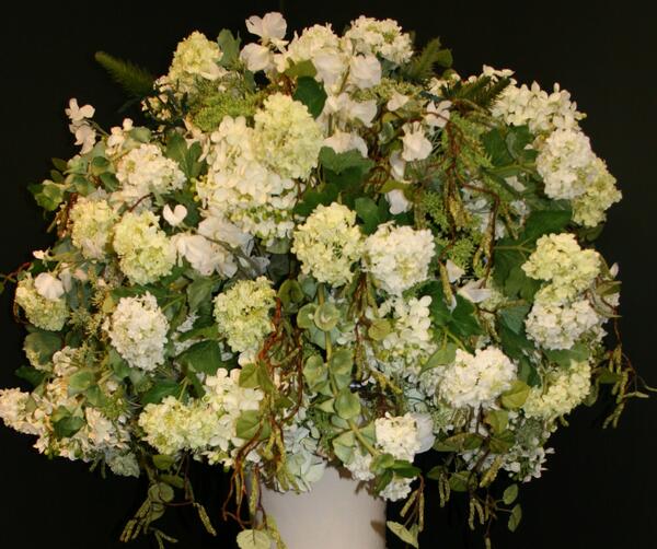 foxdesigned's tweet image. #silkflowers to last
call Foxdesigned for silk or #freshflowers