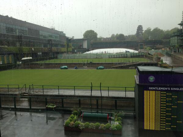 fansverdasco's tweet image. Vamooooos que no queda nada @FerVerdasco "@Wimbledon: It's a bit wet.#59daystogo #wimbledon http://t.co/FtyAWcZofc"