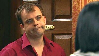 StevieeMcdonald's tweet photo. When you're talking to someone and you know they're lying http://t.co/laiaBfSkT6