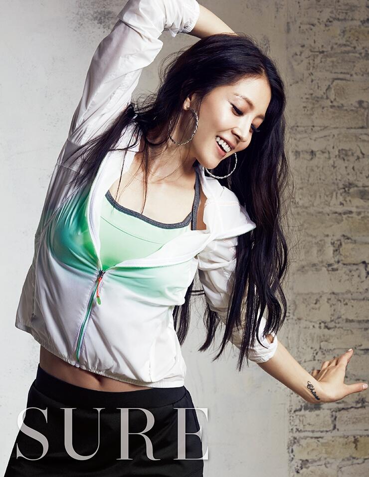 BmEf0DOCIAAgxMg.jpg:large