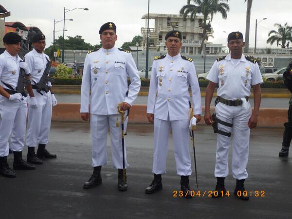 Desfile por el 130 aniversario de provincializacion de El Oro