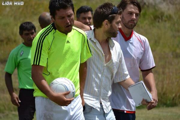 DrunkersFC's tweet photo. Que pasara en esta primera fecha del apertura en @LIGA_MVD ??@maurosalazarms @NicoSalazar84 http://t.co/QdPrHorhFO