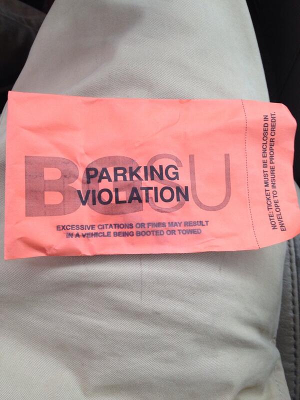 E_pfeif's tweet image. Am I the only one who actually likes getting these things #datcolor #datenvelope #datdesign