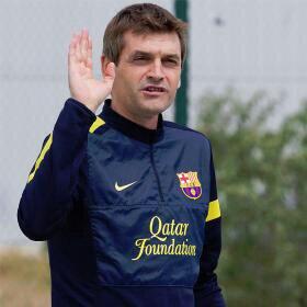 RedMissDevil's tweet photo. Kabar duka. Mantan pelatih Barcelona, Tito Vilanova, meninggal dunia di usia 45 thn krn kanker. RIP Tito :'( #respect http://t.co/Z3OilVXgDj