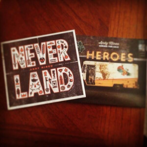 FatGirlFrets's tweet photo. Finally got them both @AndyMineo #andymineo #neverland #heroesforsale http://t.co/MlHFZtbruY