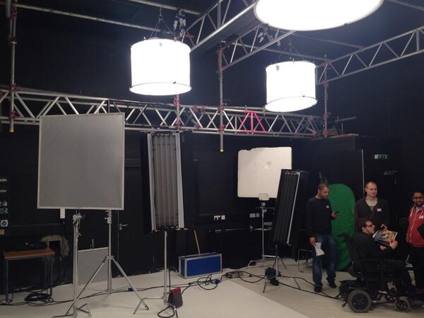RedRouteFilms's tweet photo. Great day working with @Mellow9. Good pre production planing, we actually wrapped/rapped  on time! http://t.co/ZXu0NyvtKD