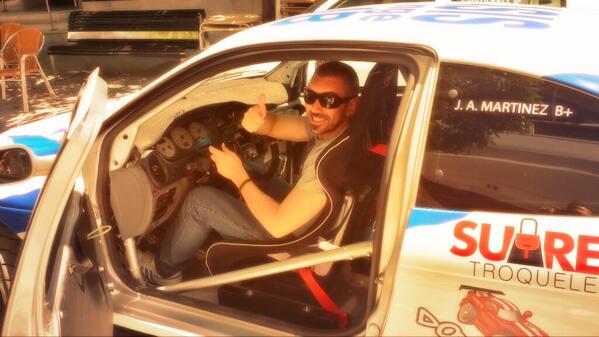 OzEpE's tweet photo. Mas OZEPE RACING que nunca!!! @reciodm @RecioGolf5 @antoniotoro #TodosConToni http://t.co/szGiY8ouyh