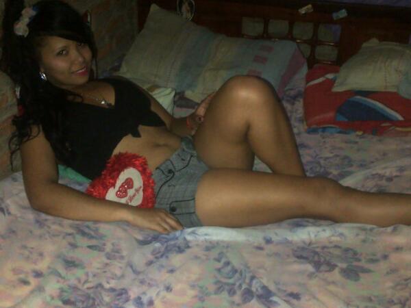 maria_suarith's tweet photo. No soy la mejor para muchos pero lo que saben demi no es loque realmente soy solo jusgan porlo que les dice http://t.co/GMQaKG76FM