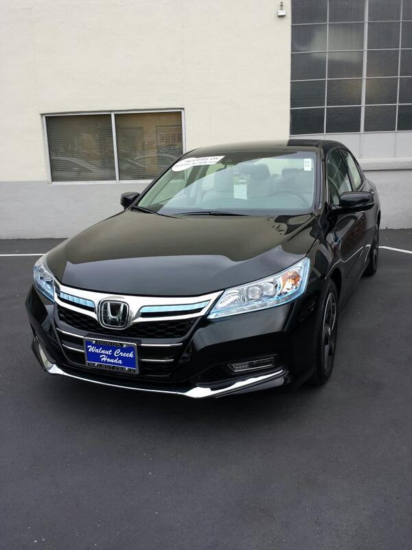 Car - pool lane accessible hard to find Accord Plug-in Hybrid. Call me at 707-567-6880 for more details.