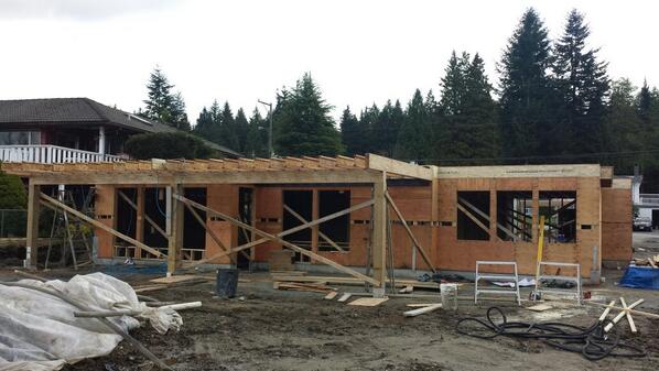 JHogge40's tweet photo. That was fun without a crane ... #powerlifting #beamcity #decksondecks http://t.co/EvN8tj3mqs