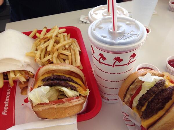 MissRadioJess's tweet image. I could go for a little bit of this heaven right about now... #MissingCali #WhichWayToTheBeach