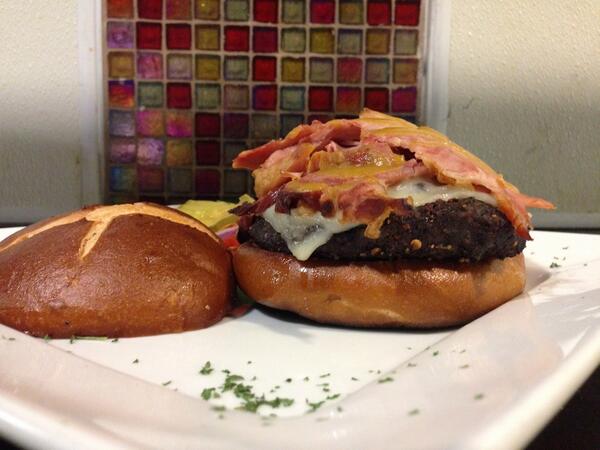DbleBarrelGrill's tweet photo. TGIF peeps! Kick off the weekend right $1 off all draft beer all day today. Enjoy a Cordon Blue Burger to go with it http://t.co/YDNggEZaRA