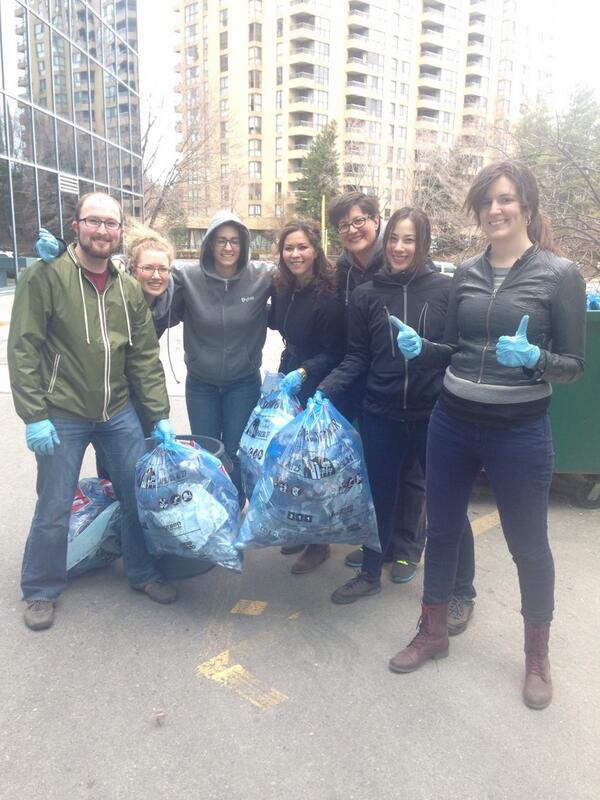 opheacanada's tweet photo. Ophea Team Spring Clean up - Happy Earth week! #CleanTorontoTogether http://t.co/o1U29CQIgo