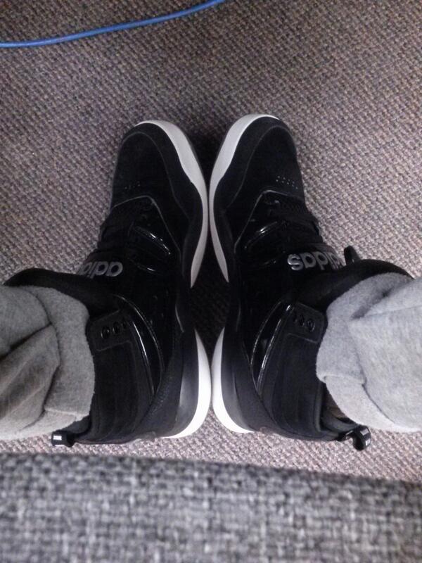 jovanny_sanchez's tweet image. &quot;@adidasoriginals: What&apos;s your weekend go-to pair? Kick up a little dust and show &apos;em off!&quot;
#hackmore