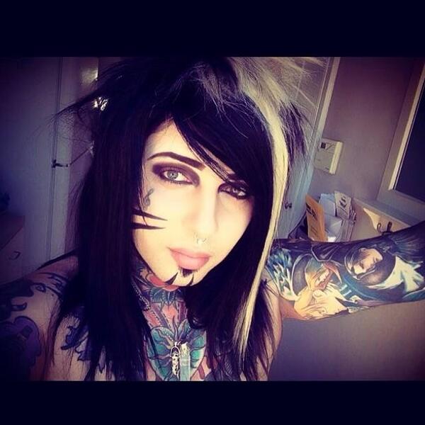 Dahvie Vanity Fans (@Dahvie_Fans84) | Twitter