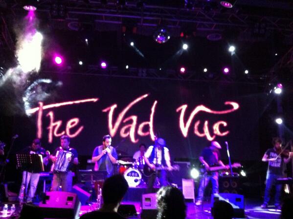 Mich24's tweet photo. @thevadvuc @ArenaMendrisio Grandi come sempre ragazzi! http://t.co/juvOM5HFTr