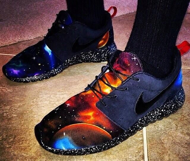 SneakerTicker on X Nike Roshe Run Galaxy Custom https t UaUz0EITxo X