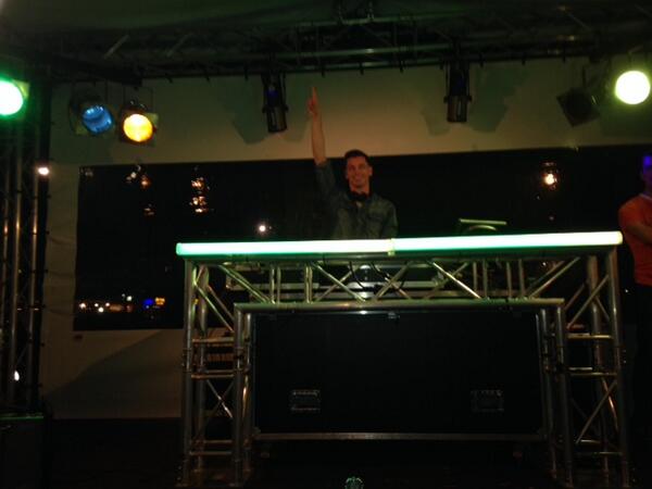 KoningsWeekend <a href="/Ons_Caffeej/">Ons Caffeej</a> van start met Dj <a href="/mennodeboer/">Menno</a> van Radio538 !