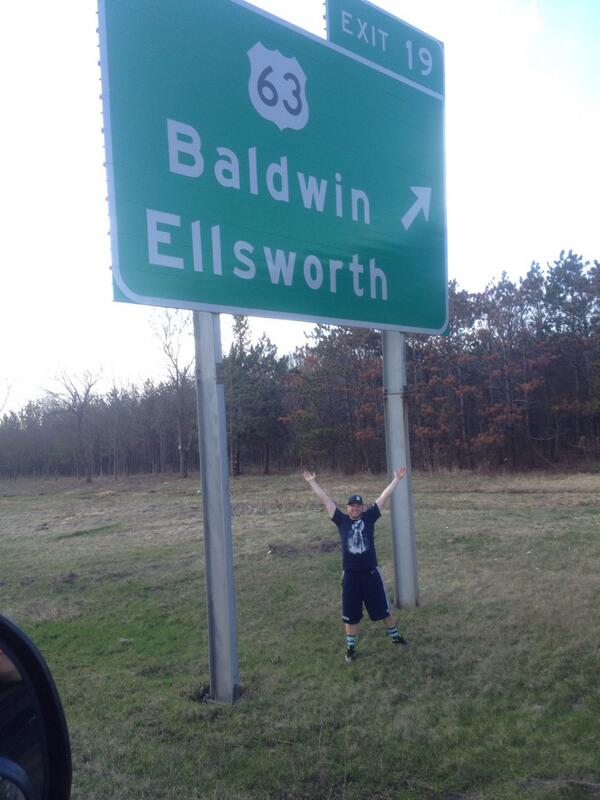 12th_Army's tweet photo. @DougBaldwinJr  Baldwin, Wisconsin baby! http://t.co/smivckpucn