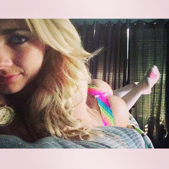 Nap time! ☺️😴 #friskyfriday #cybergirl #blondie #rainbow #playboy @PlayboyDotCom @PlayboyPlus @PlayboyTV@PlayboyRadio<a href="/tag/friskyfriday"class="tags">#friskyfriday</a><a href="/tag/cybergirl"class="tags">#cybergirl</a><a href="/tag/blondie"class="tags">#blondie</a><a href="/tag/playboy"class="tags"><span>#playboy</span></a><a href="/tag/rainbow"class="tags"><span>#rainbow</span></a>