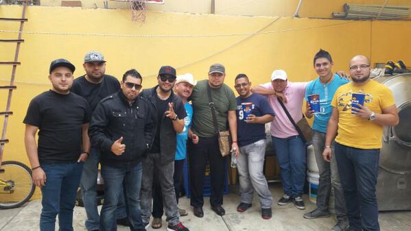 phoenixsats's tweet photo. Ya en Naucalpan Edo De México. Nos vemos esta noche en El Lienzo Charro! #ENG4Life #LAsFinest #ENG2014 http://t.co/HPAjlvu5oP