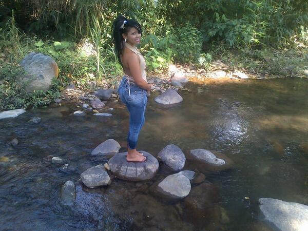 maria_suarith's tweet photo. Solo yo conosco mi historia y solo yo puedo juzgarme http://t.co/3RlmWK838q