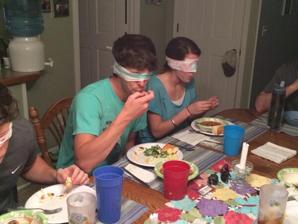 FastThoughts's tweet photo. .@tfreeman63 invited us to go sightless at dinner tonight. Here's @rhettfast and @smackfast navigating their food. http://t.co/ovaPKPyXYG