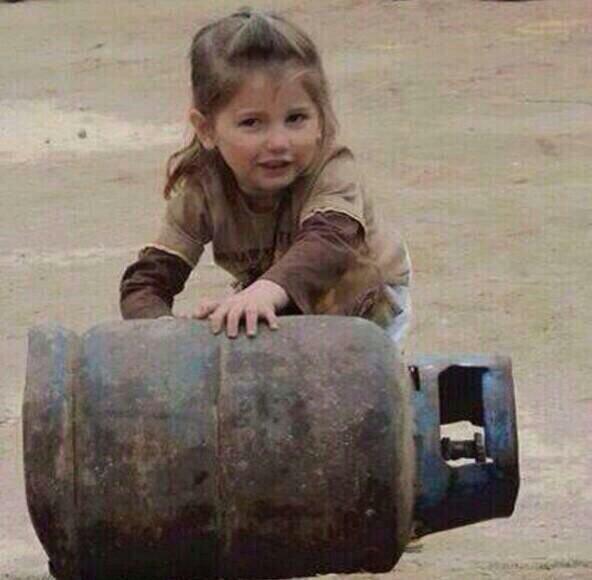 alhasas_85's tweet photo. ما اقبح الفقر وما اجمل الفقراء.. ❤️ http://t.co/7Hqoj6Psvn