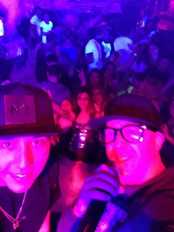 VirginRadioWPG's tweet photo. Yaaaaaaas!!!! #foamfactory #skyblu @CowboysVip http://t.co/yOHFooOpkS