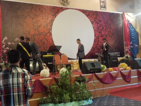 OSIS_SMA.8 tweet media