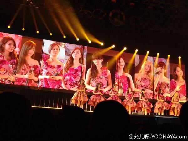 [PIC][26-04-2014]Hình ảnh mới nhất từ Tour diễn vòng quanh Nhật Bản thứ 3 - "LOVE&PEACE" của SNSD BmI2tw3CAAE9XJu